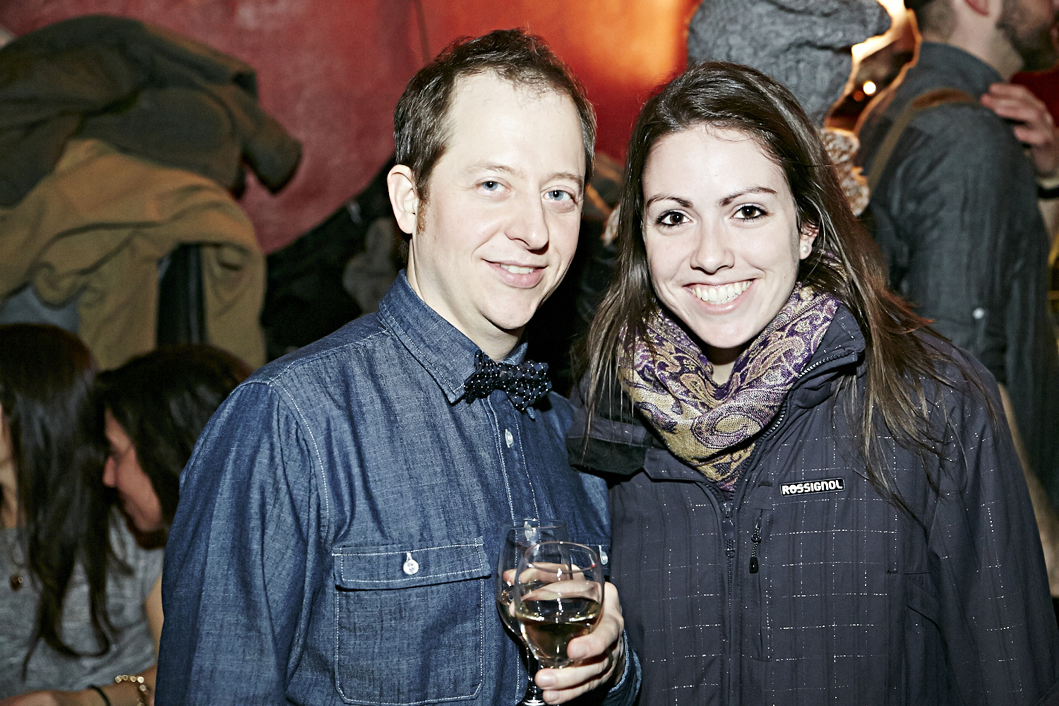 Un dancefloor plein à craquer pour le traditionnel party de Noël Dare To Care