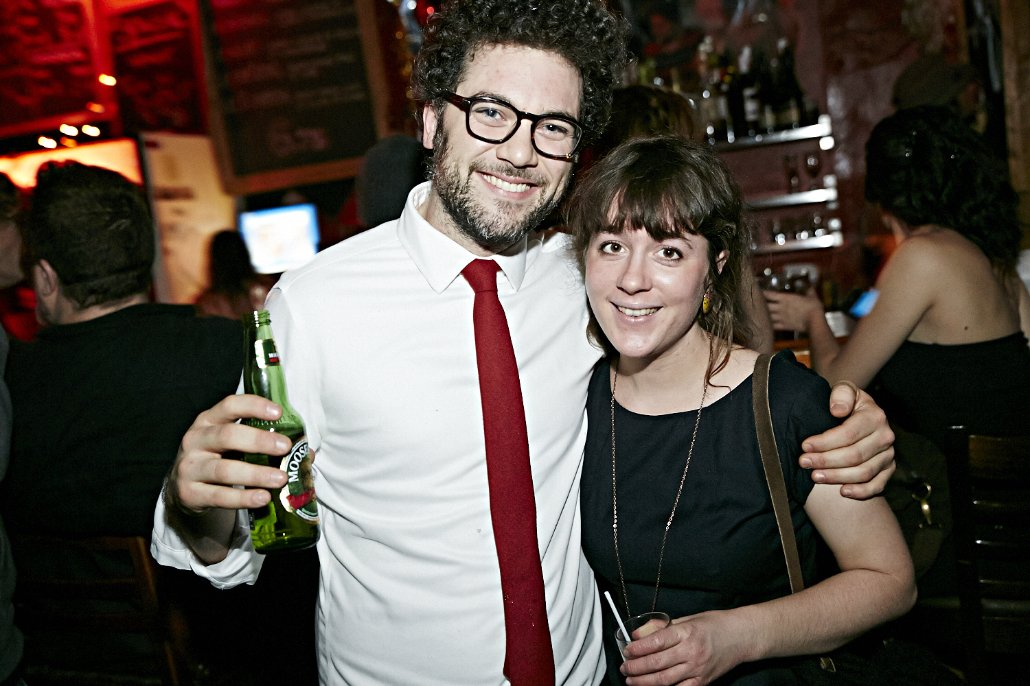 Un dancefloor plein à craquer pour le traditionnel party de Noël Dare To Care