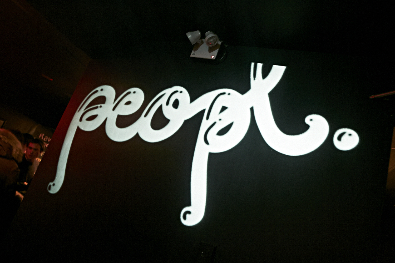 Excellente soirée «Raw moments» au Peopl!