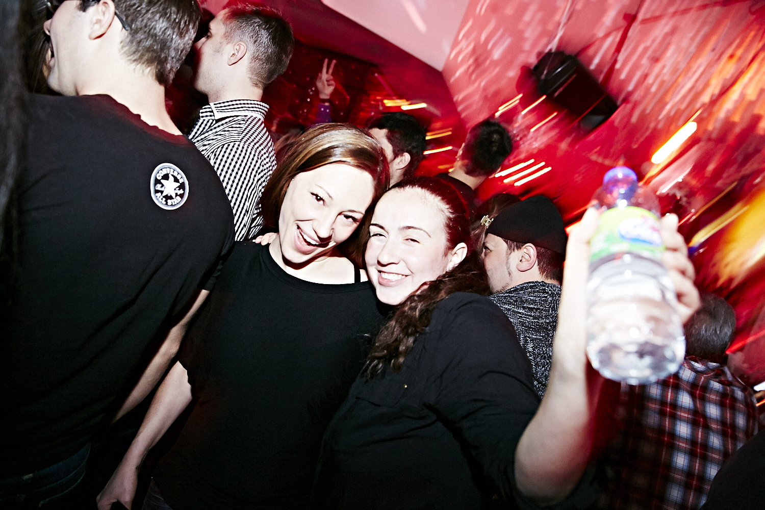 Les Montréalais disent adieu au Gogo Louge