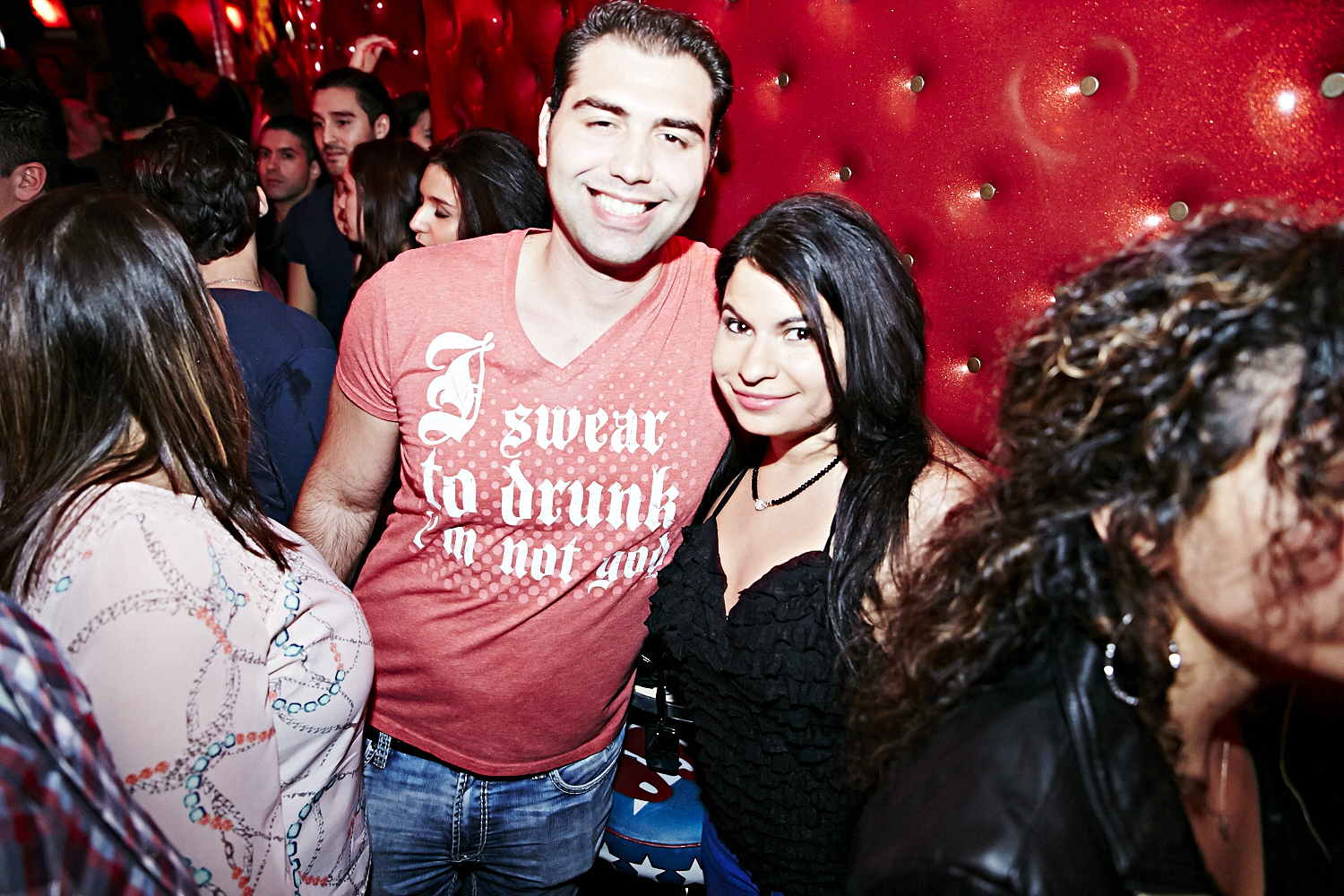 Les Montréalais disent adieu au Gogo Louge