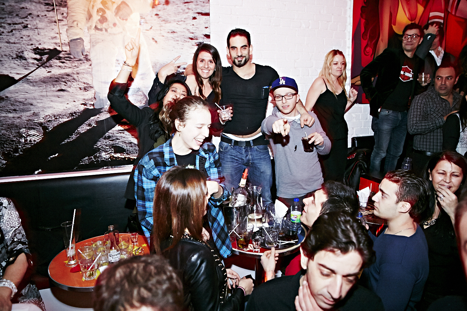 Les Montréalais disent adieu au Gogo Louge