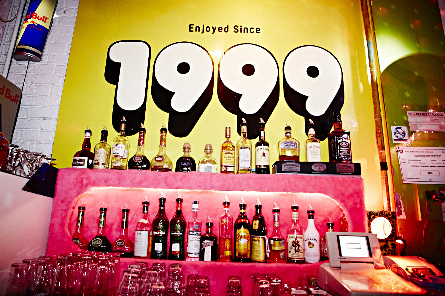 Les Montréalais disent adieu au Gogo Louge