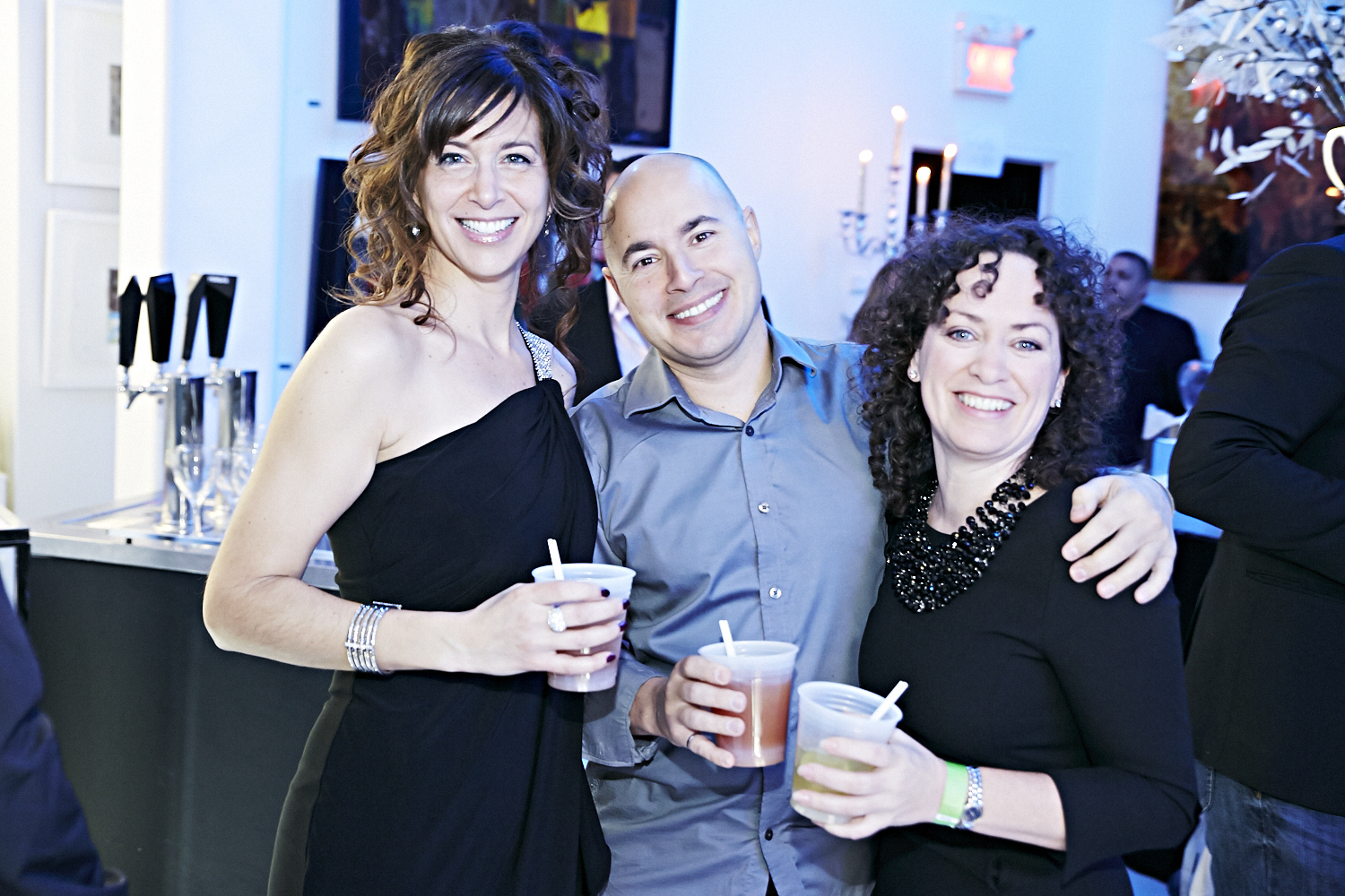 Un réveillon lumineux à la Galerie 203, en partenariat avec l'Assomoir