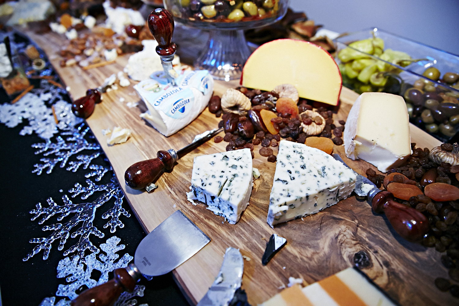 Un réveillon lumineux à la Galerie 203, en partenariat avec l'Assomoir