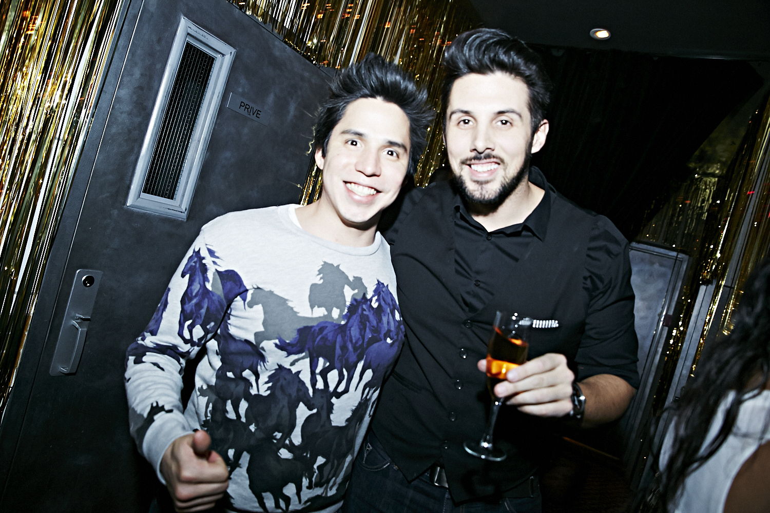 Beaucoup de love au Joverse pour le décompte de la nouvelle année 2014!