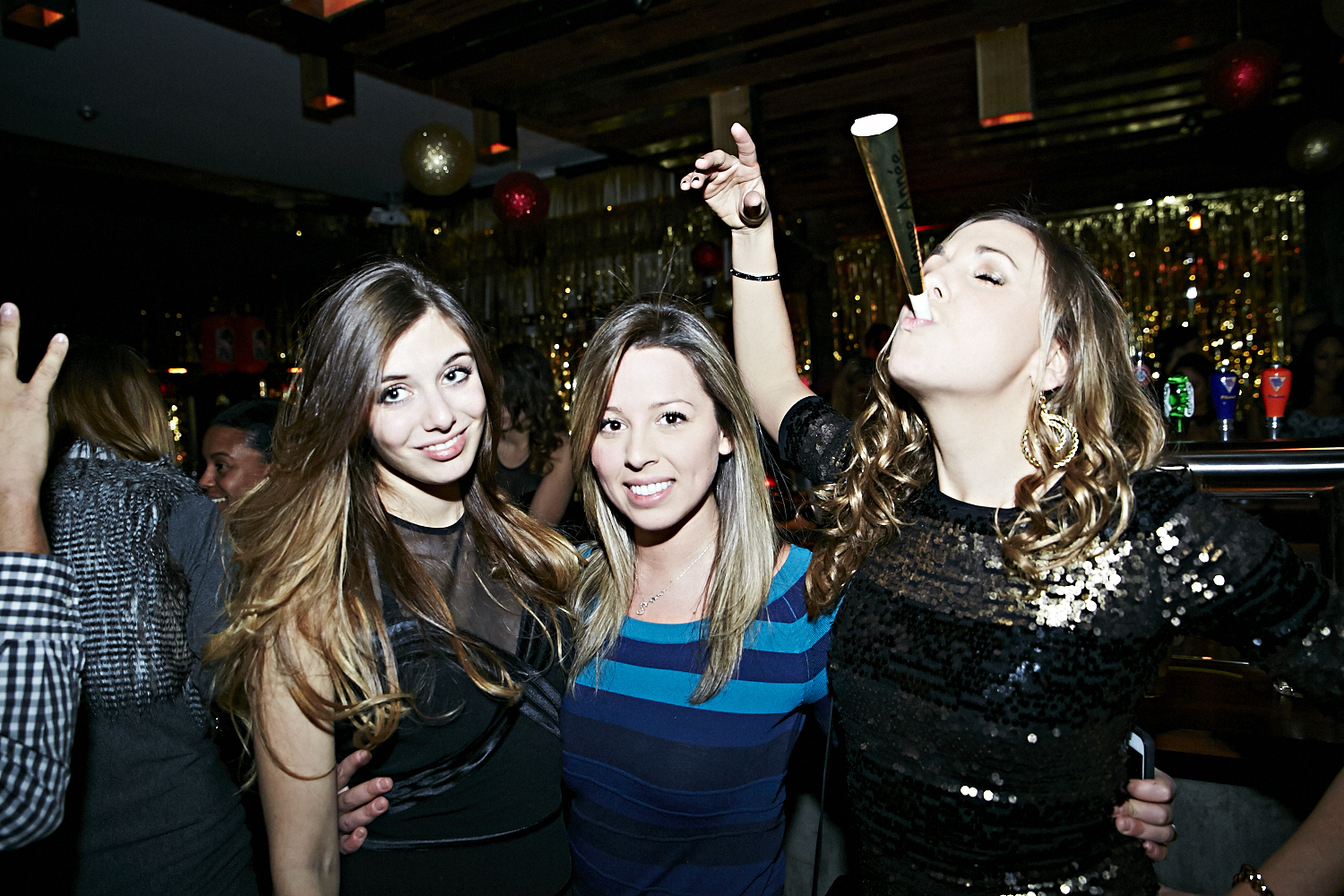 Beaucoup de love au Joverse pour le décompte de la nouvelle année 2014!