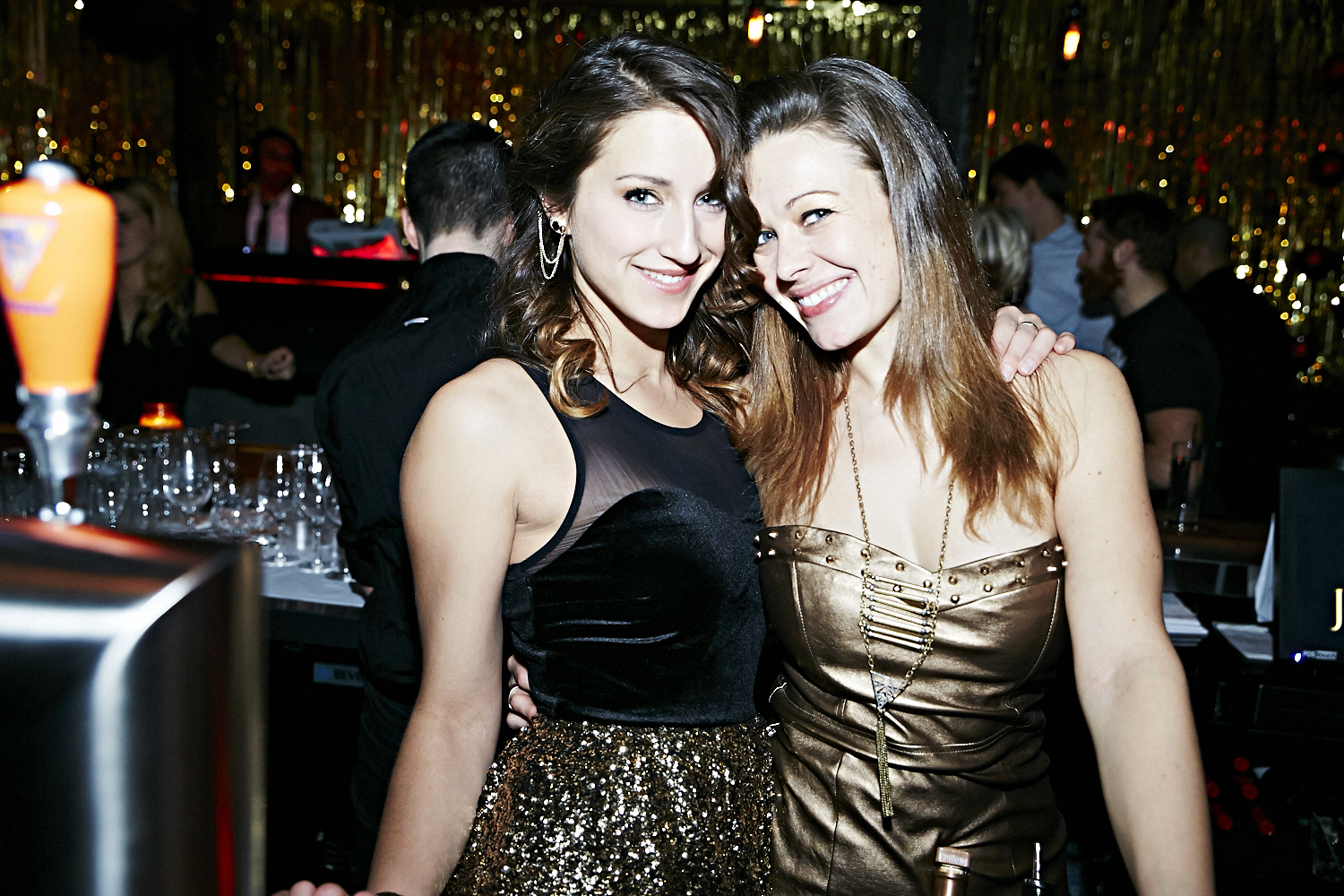 Beaucoup de love au Joverse pour le décompte de la nouvelle année 2014!