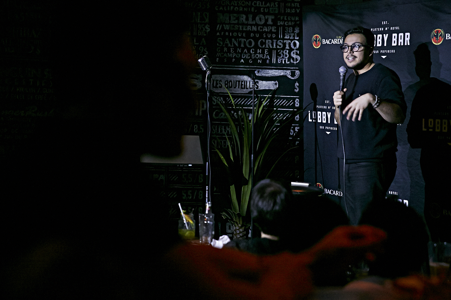 Le Lobby Bar lance Les p'tis mardis de l'humour