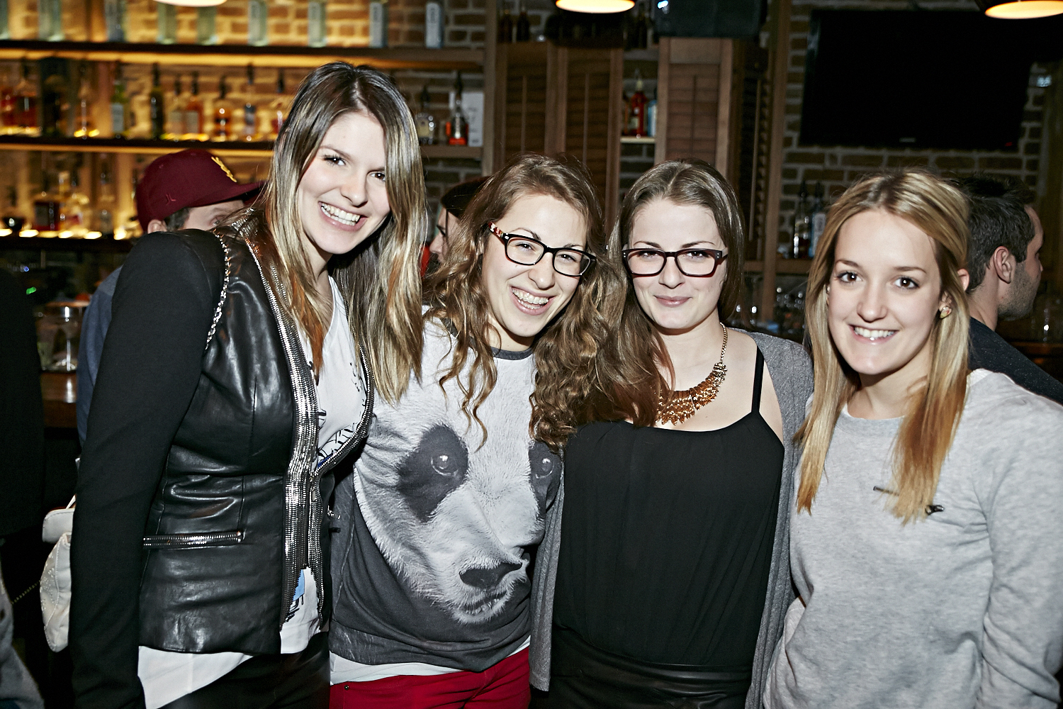 Le Lobby Bar lance Les p'tis mardis de l'humour