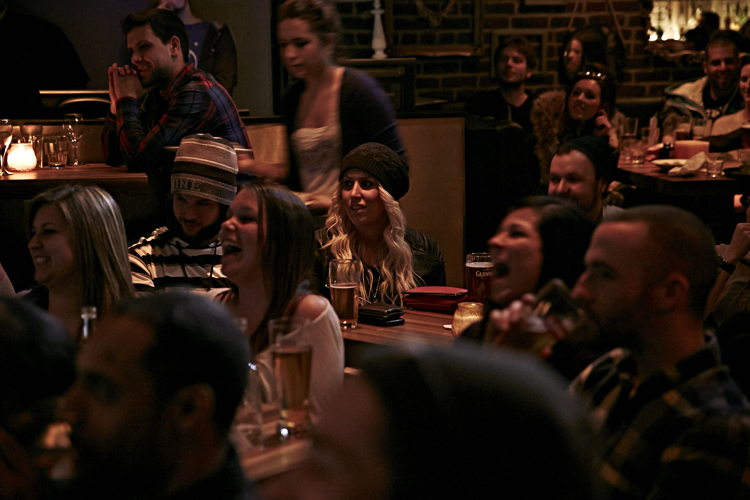 Le Lobby Bar lance Les p'tis mardis de l'humour