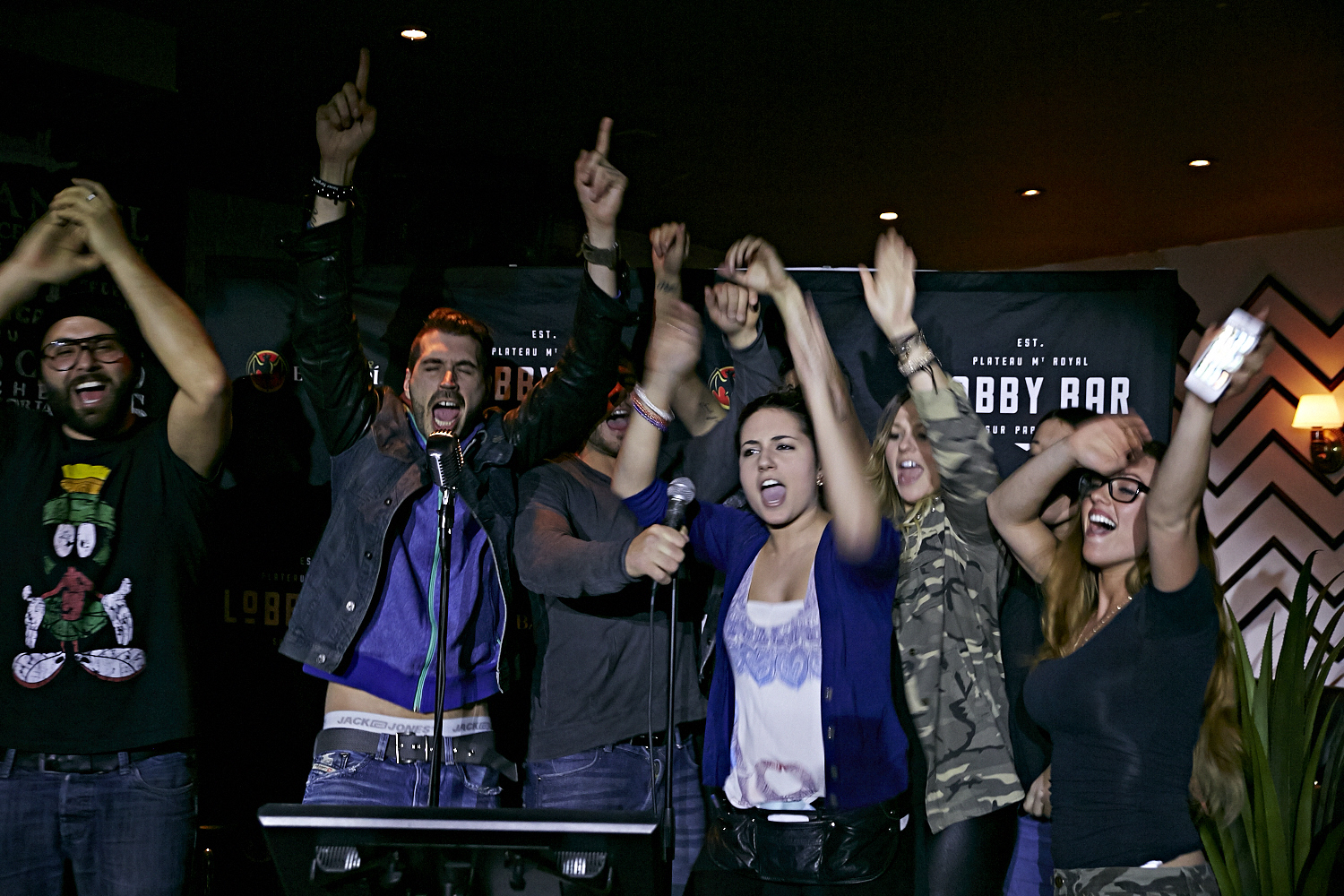 Le Lobby Bar lance Les p'tis mardis de l'humour