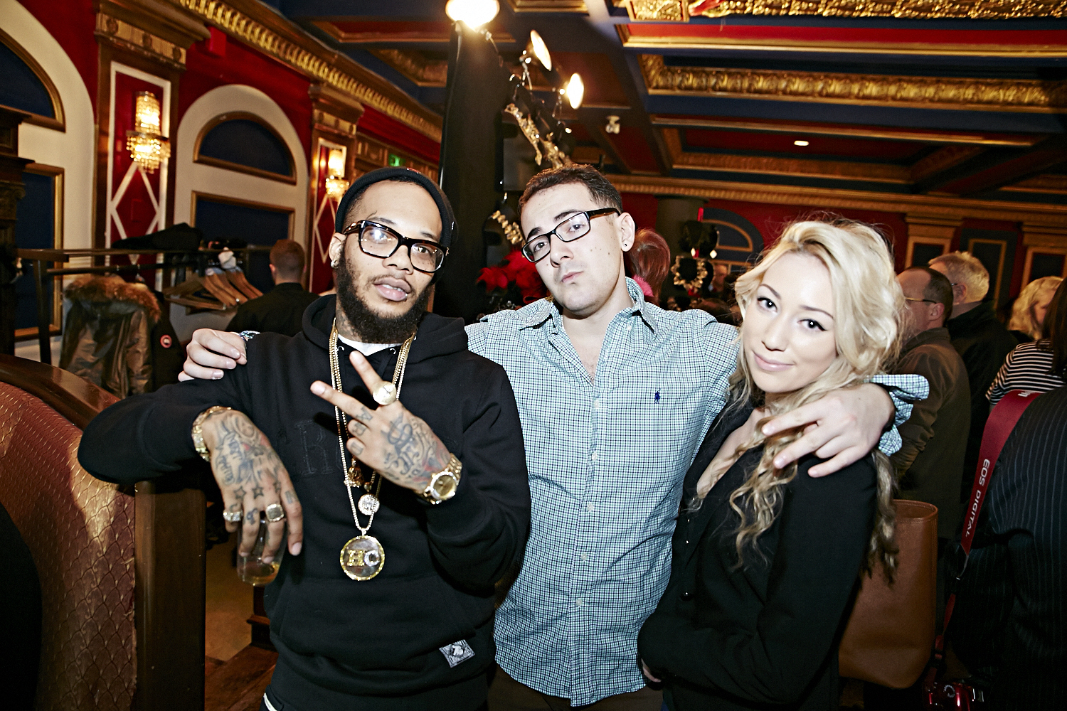 RAW Montréal signe une soirée éclectique et artistique au chic Rialto