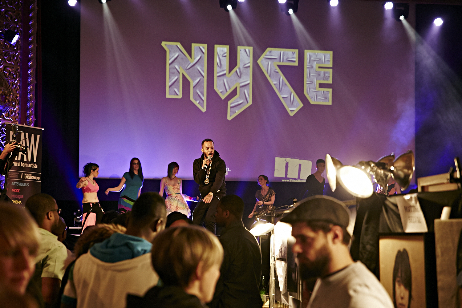 RAW Montréal signe une soirée éclectique et artistique au chic Rialto