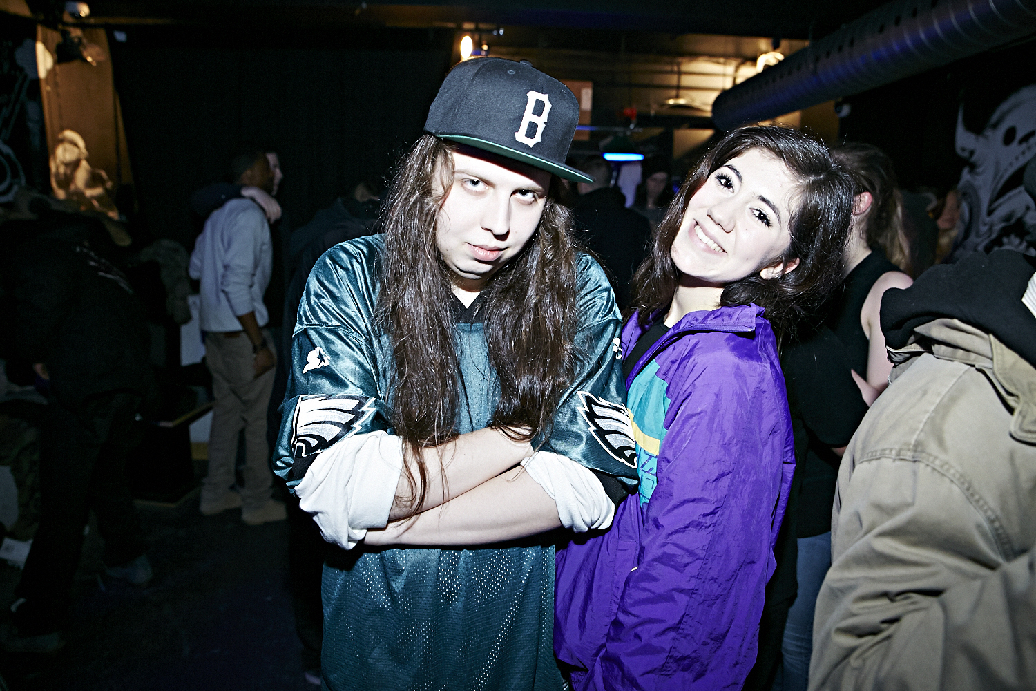 Riff Raff attire une foule bruyante et sur le party au Cabaret Underworld!