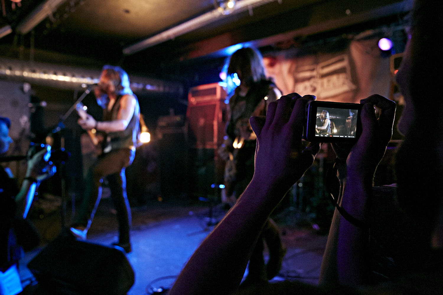 Barbes, bières et déchéance au lancement du nouveau CD de Hey Sugar au Cabaret Underworld