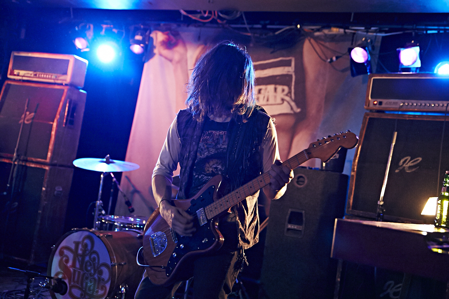 Barbes, bières et déchéance au lancement du nouveau CD de Hey Sugar au Cabaret Underworld