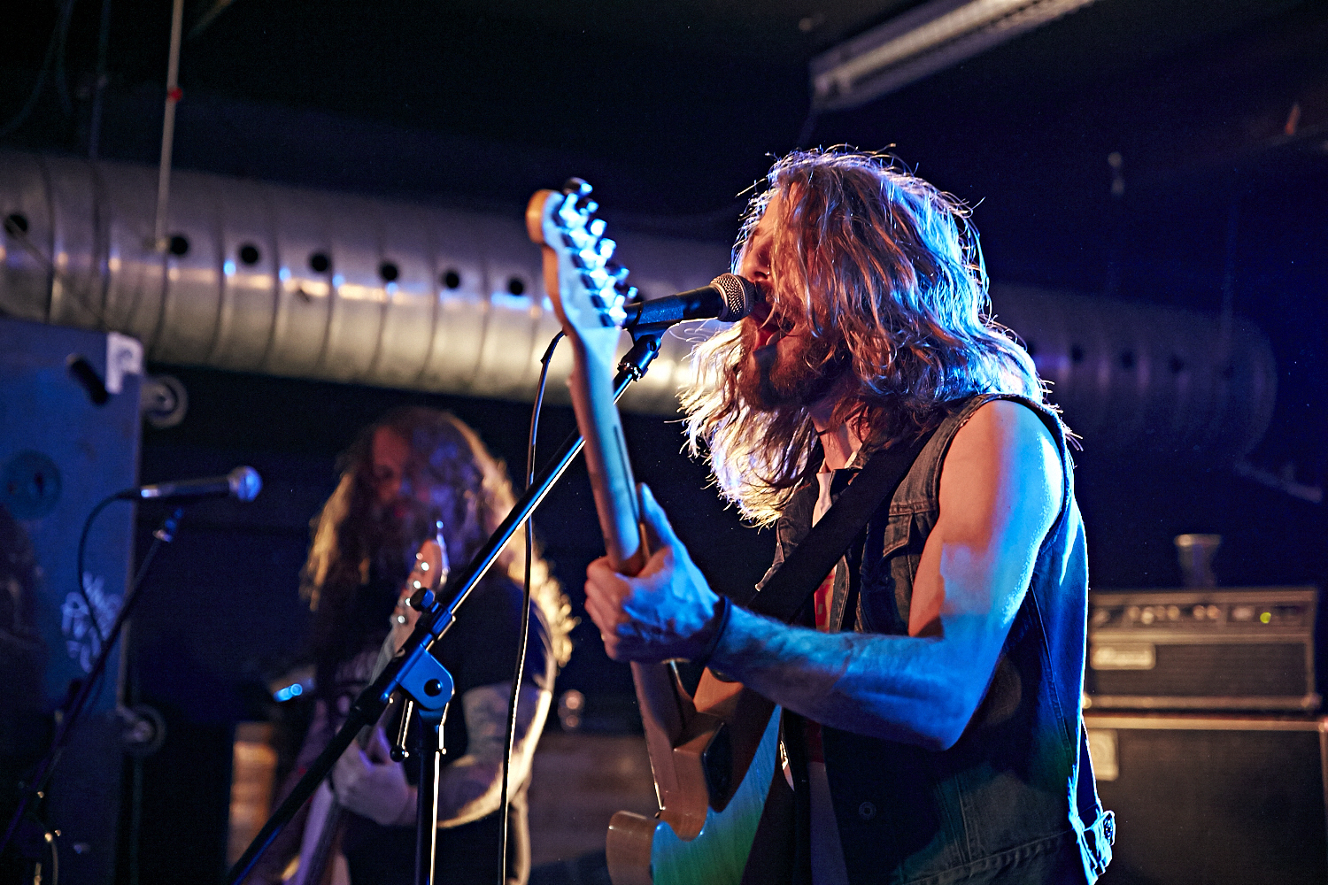 Barbes, bières et déchéance au lancement du nouveau CD de Hey Sugar au Cabaret Underworld