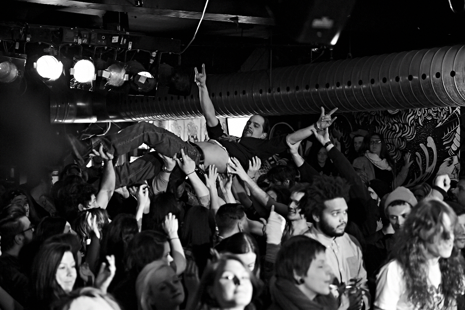 Barbes, bières et déchéance au lancement du nouveau CD de Hey Sugar au Cabaret Underworld