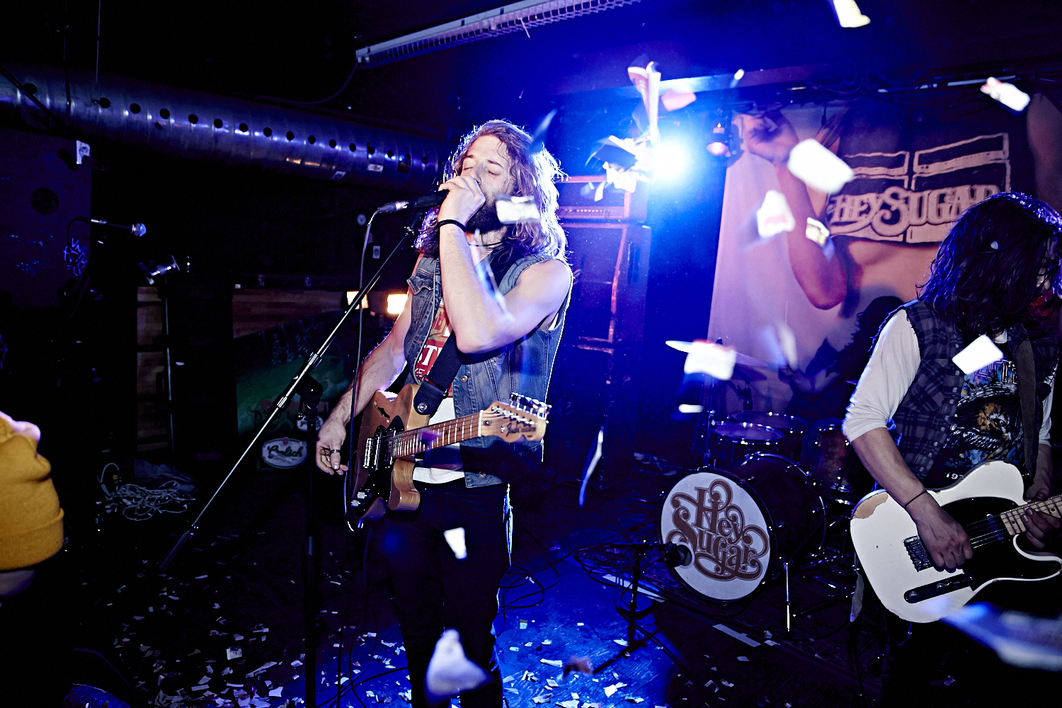 Barbes, bières et déchéance au lancement du nouveau CD de Hey Sugar au Cabaret Underworld