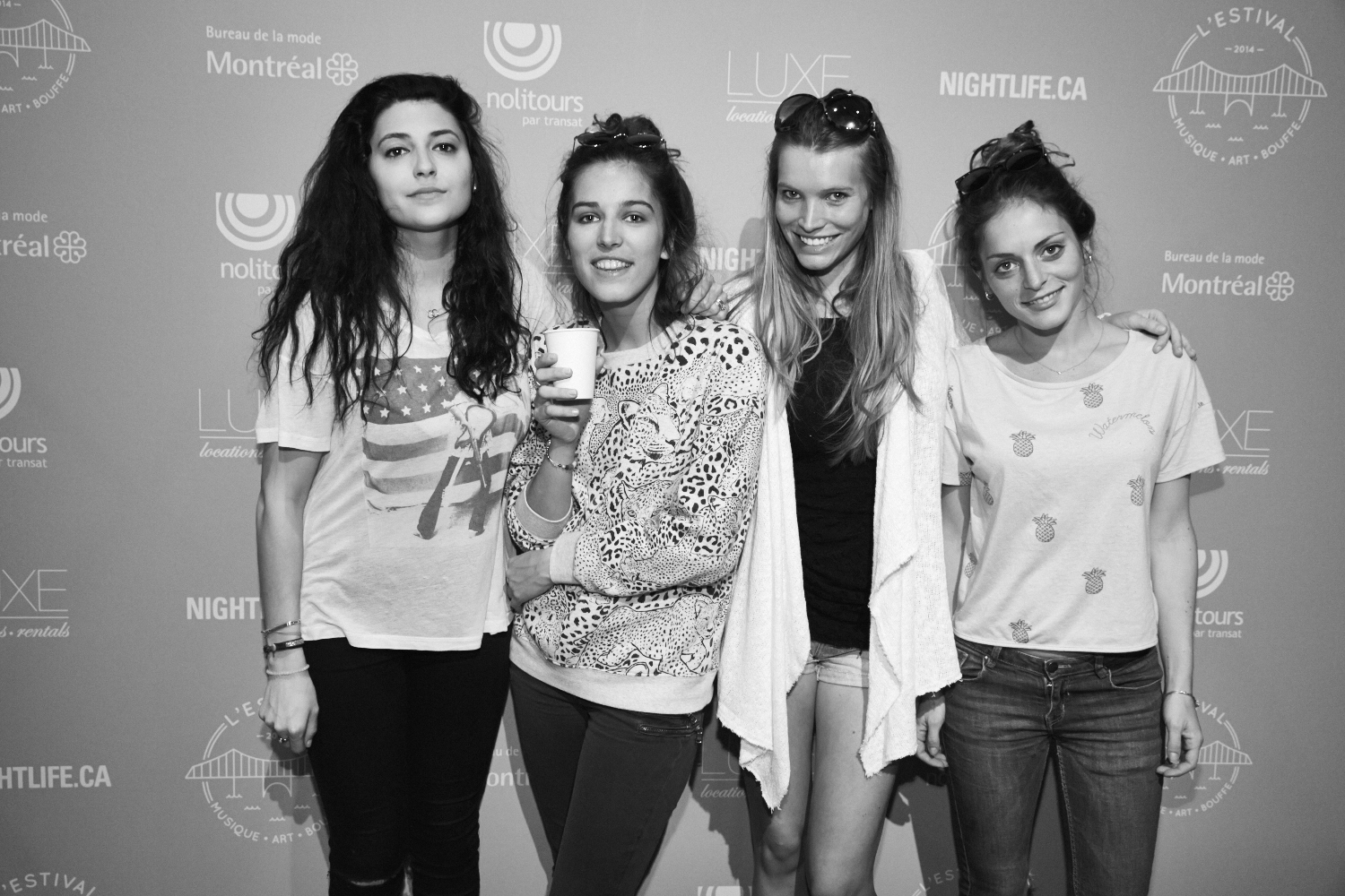 On fait des folies dans le photobooth de l'Estival 2014 présenté par NIGHTLIFE!