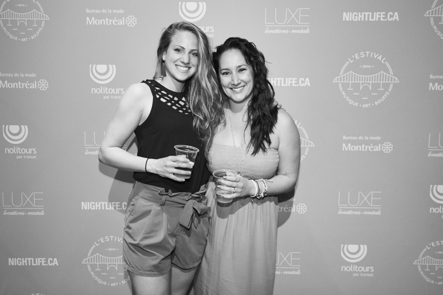 On fait des folies dans le photobooth de l'Estival 2014 présenté par NIGHTLIFE!