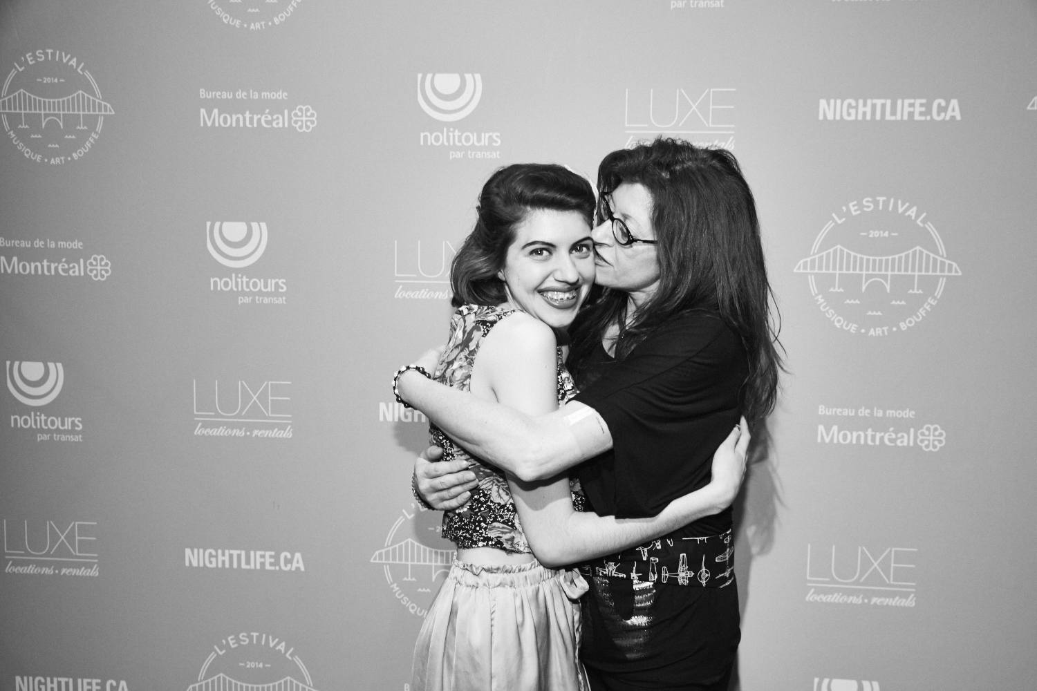 On fait des folies dans le photobooth de l'Estival 2014 présenté par NIGHTLIFE!