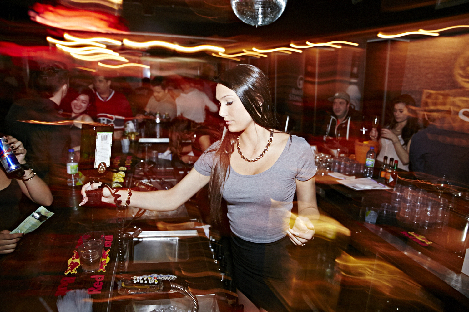 Tout est permis le jeudi au Ivy Nightclub!