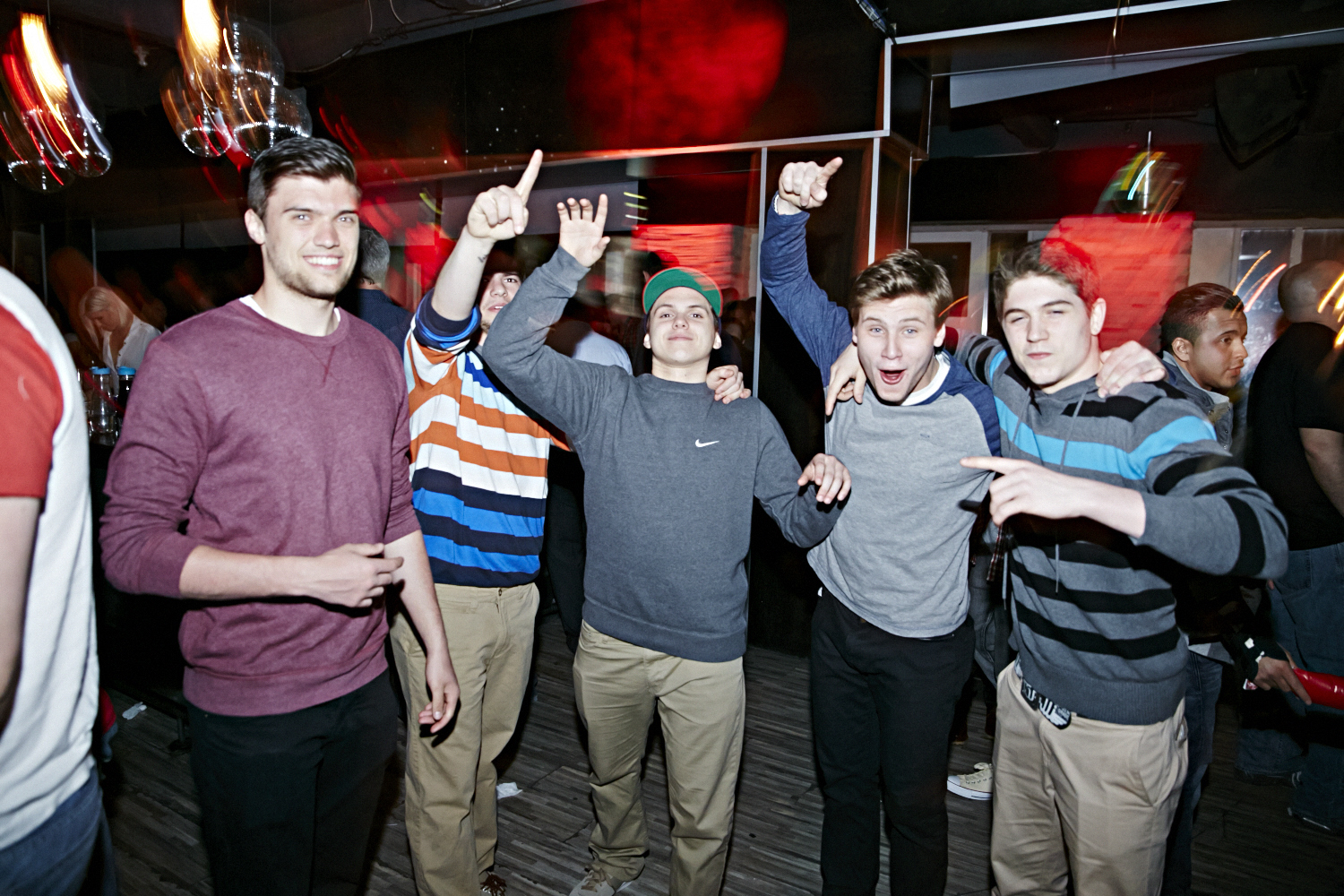 Tout est permis le jeudi au Ivy Nightclub!