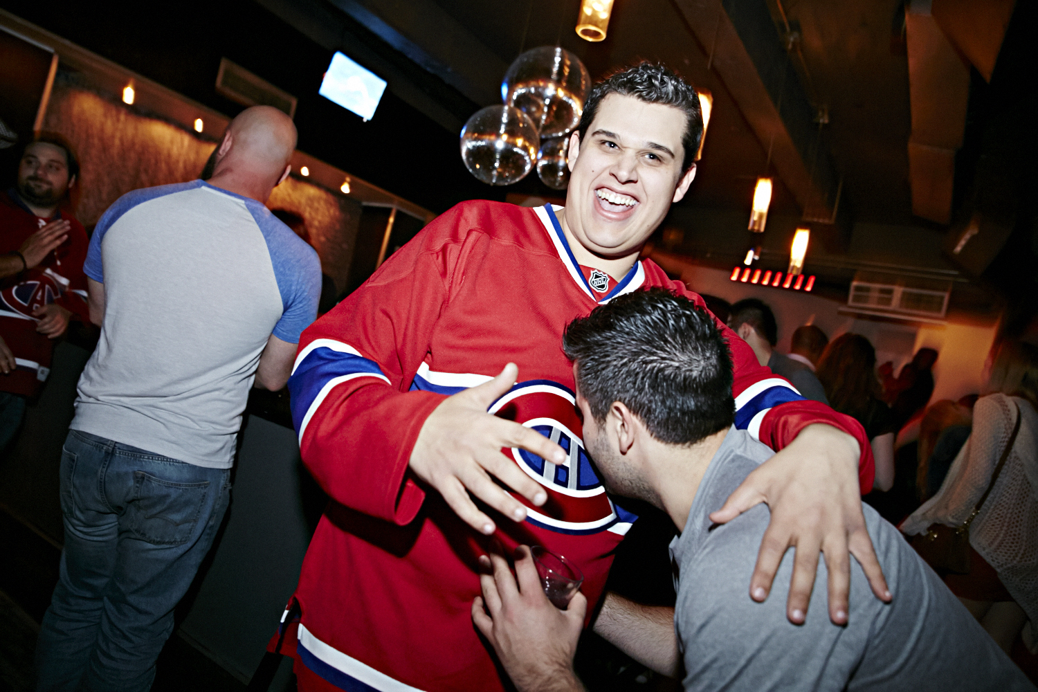 Tout est permis le jeudi au Ivy Nightclub!