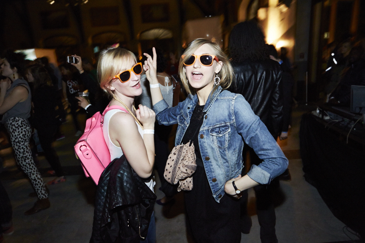 La Nuit Chromatic sur le sommet du Mont-Royal: un party près des étoiles!