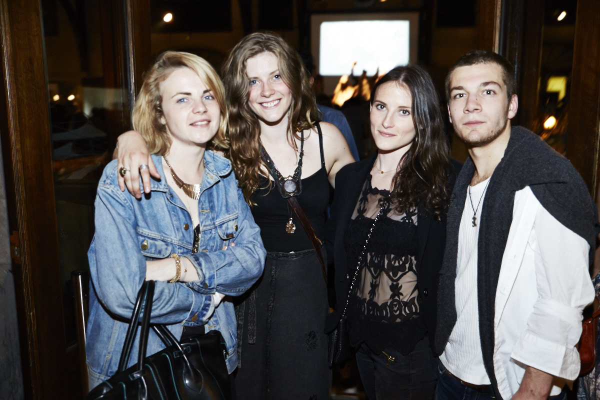 La Nuit Chromatic sur le sommet du Mont-Royal: un party près des étoiles!