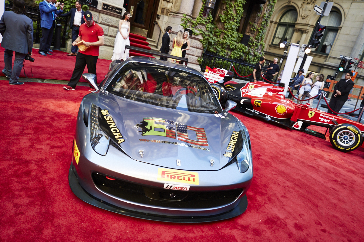 Ferrari et bulles réunies à l'hôtel St-James pour la F1