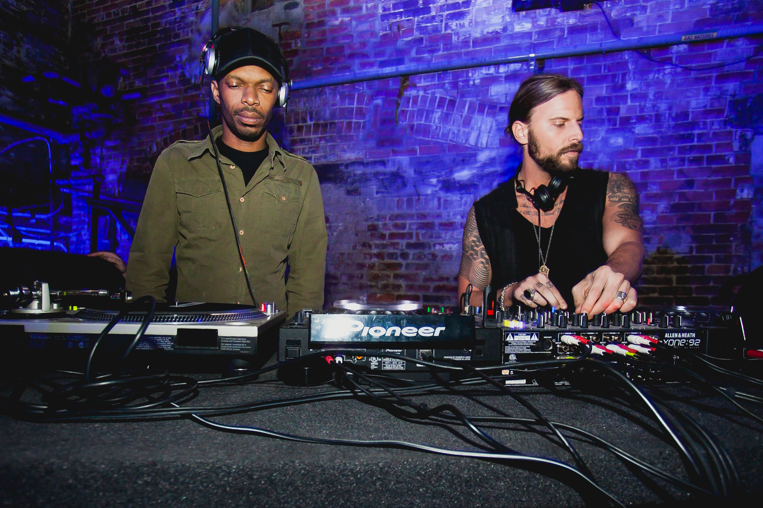 Ce qui se passe aux folles soirées DSTRKT au New City Gas, reste au New City Gas