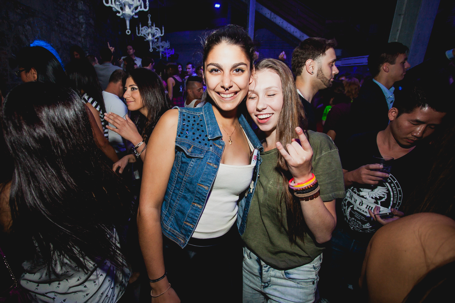 Ce qui se passe aux folles soirées DSTRKT au New City Gas, reste au New City Gas