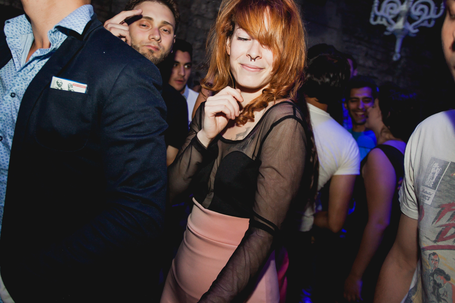 Ce qui se passe aux folles soirées DSTRKT au New City Gas, reste au New City Gas