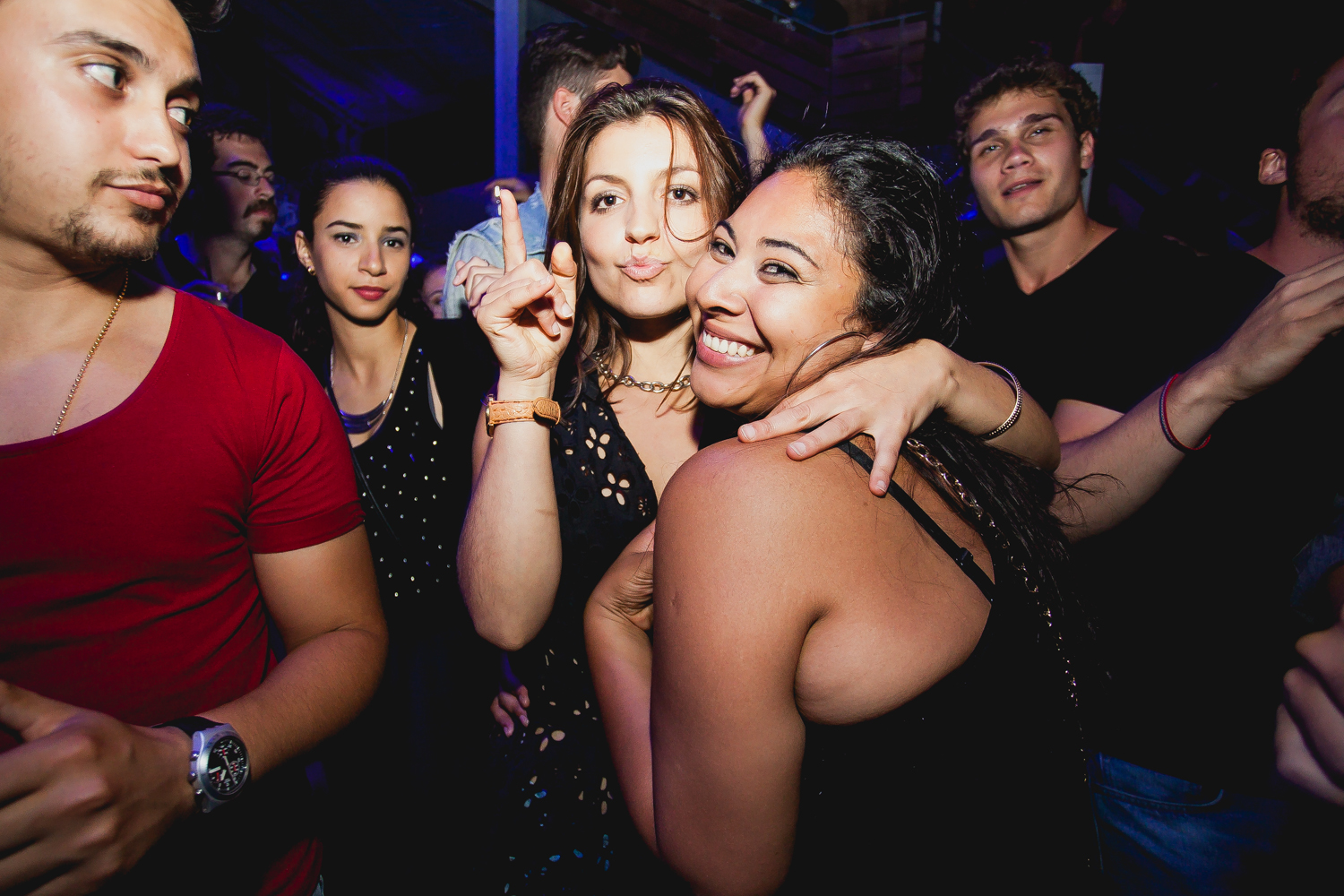 Ce qui se passe aux folles soirées DSTRKT au New City Gas, reste au New City Gas