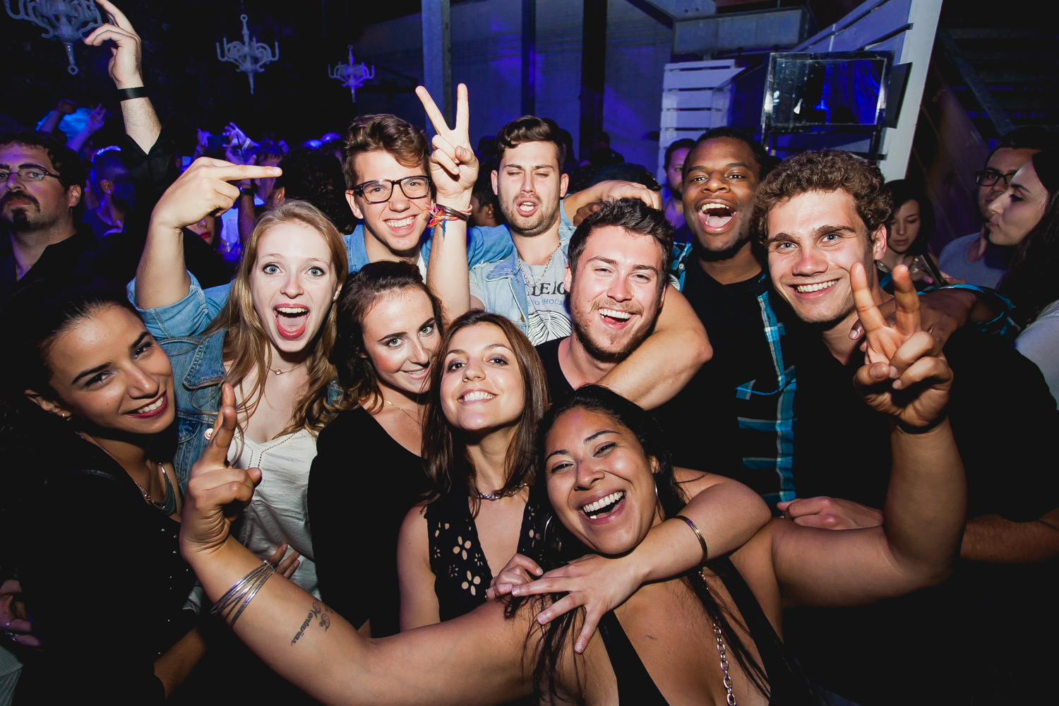 Ce qui se passe aux folles soirées DSTRKT au New City Gas, reste au New City Gas