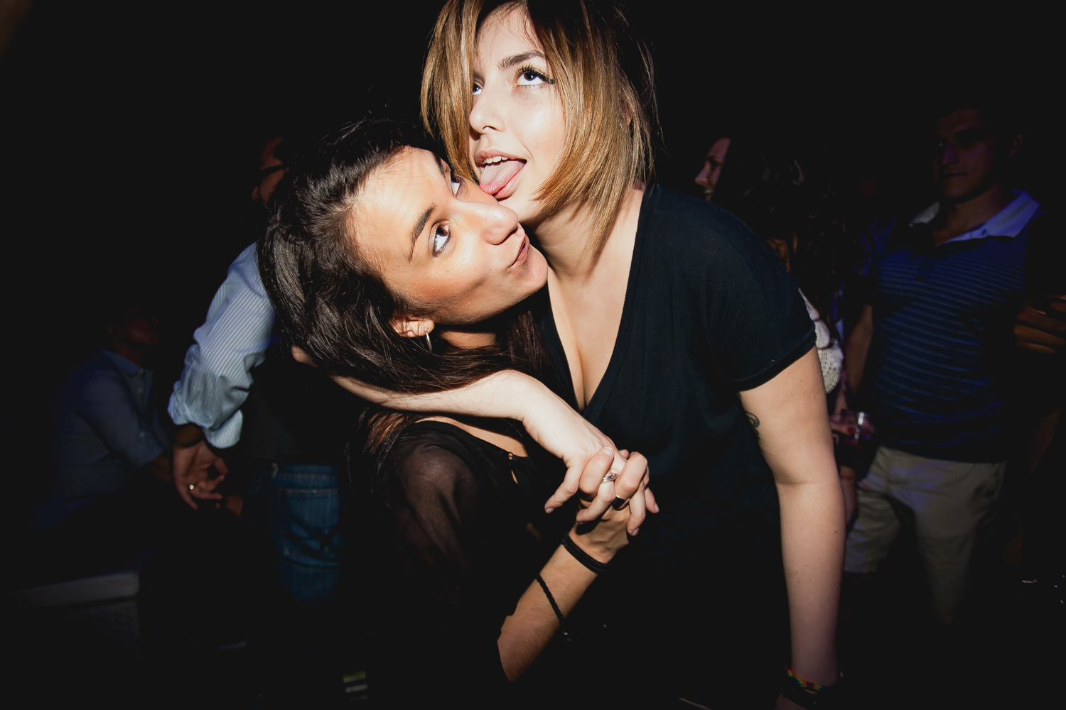 Ce qui se passe aux folles soirées DSTRKT au New City Gas, reste au New City Gas