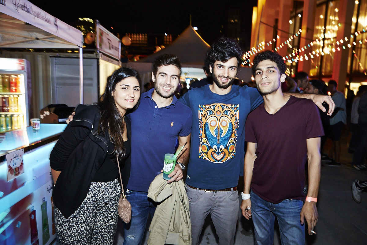 Gros Melting pot Juste pour Rire sous les étoiles à la Place des Arts