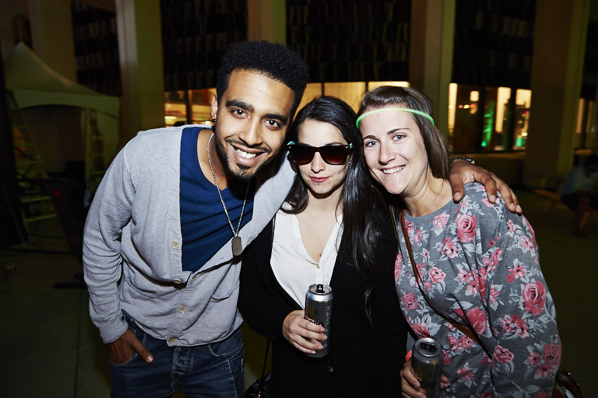 Gros Melting pot Juste pour Rire sous les étoiles à la Place des Arts