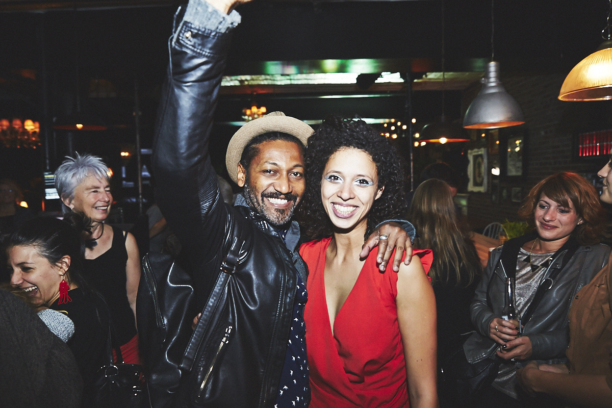 La Bronze fête son tout nouveau release à l'Apt. 200