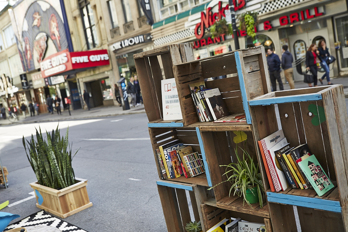 Park(ing) Day Montréal: notre ville déguisée par des nouveaux espaces de stationnement