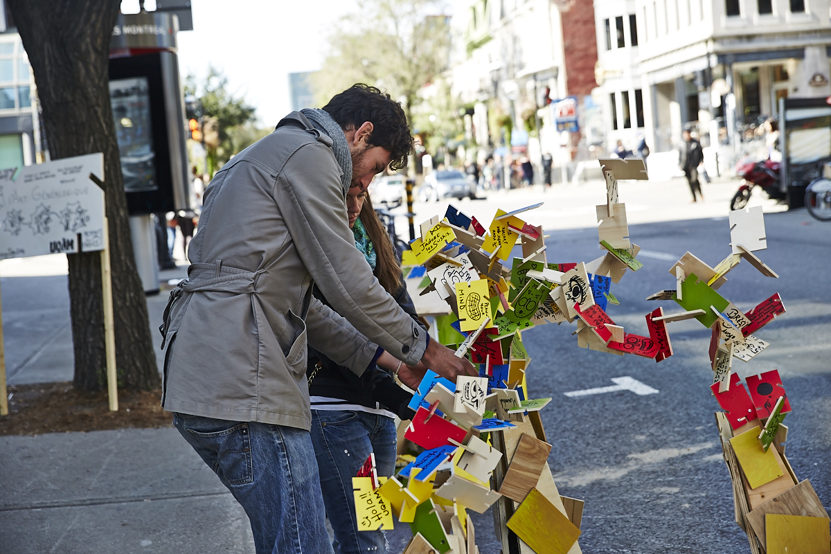 Park(ing) Day Montréal: notre ville déguisée par des nouveaux espaces de stationnement