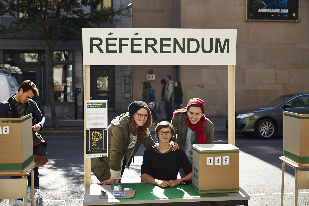 Park(ing) Day Montréal: notre ville déguisée par des nouveaux espaces de stationnement