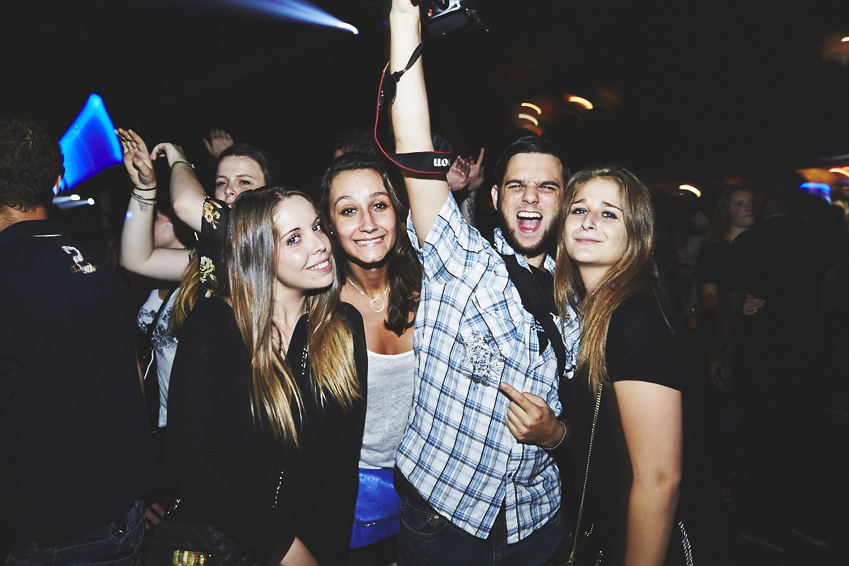 Un party très HOT pour la rentrée AéESG-UQAM!