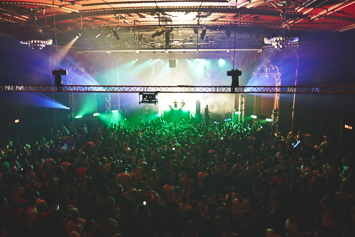 Un party très HOT pour la rentrée AéESG-UQAM!