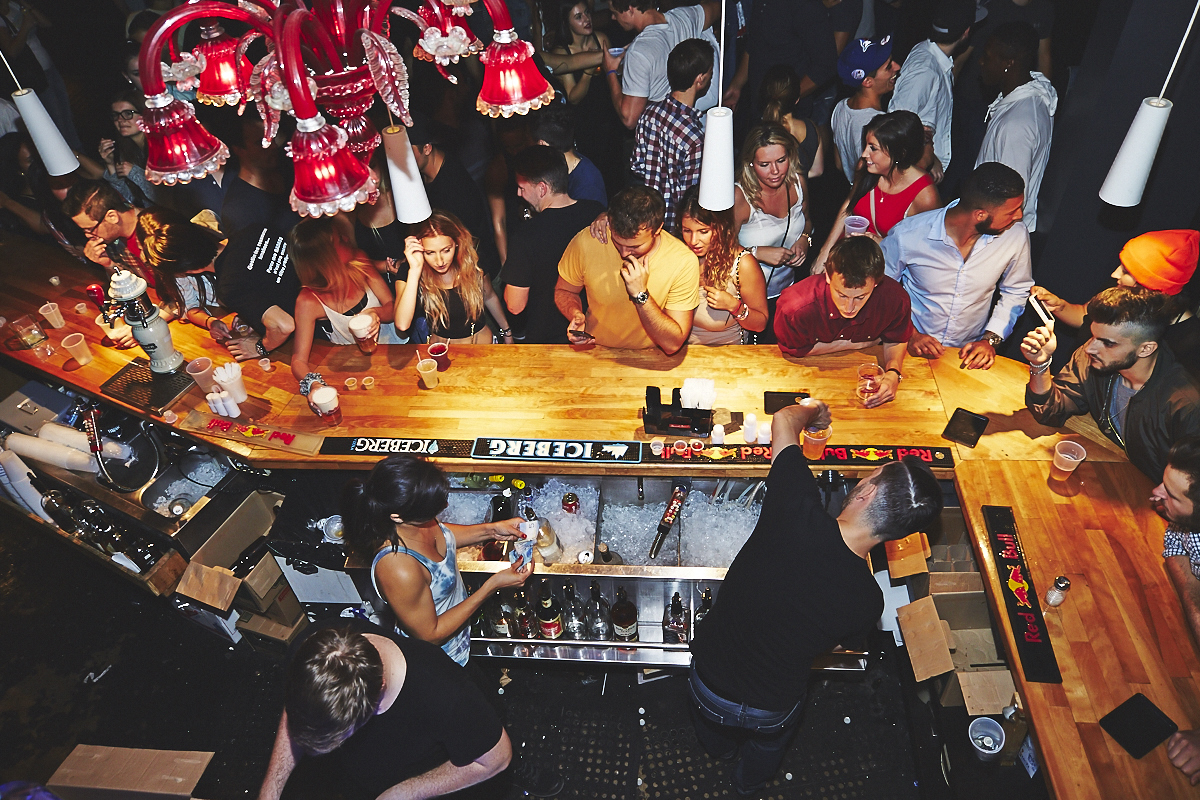 Un party très HOT pour la rentrée AéESG-UQAM!