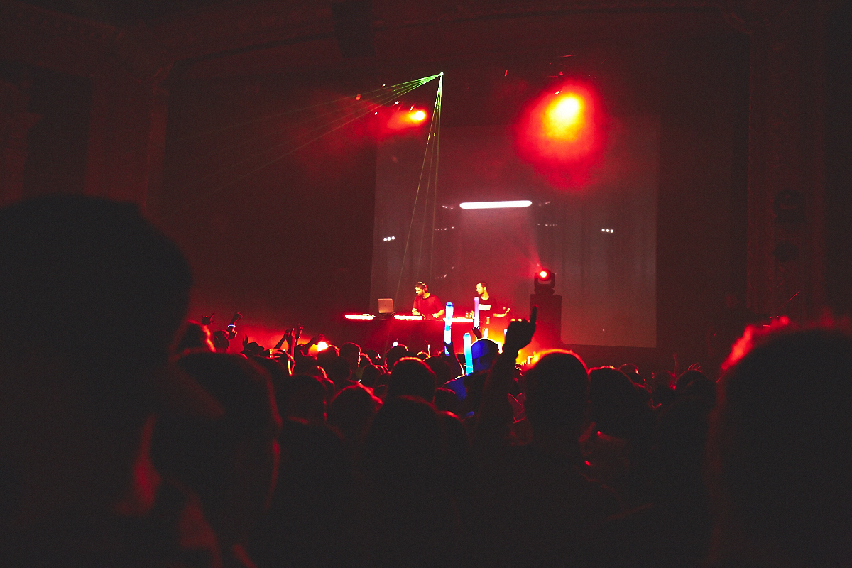 Un party très HOT pour la rentrée AéESG-UQAM!