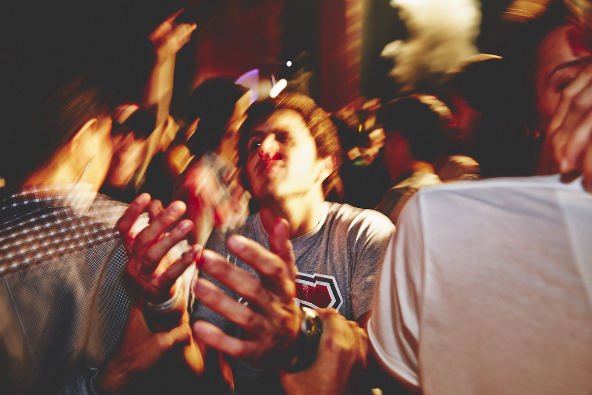 Un party très HOT pour la rentrée AéESG-UQAM!